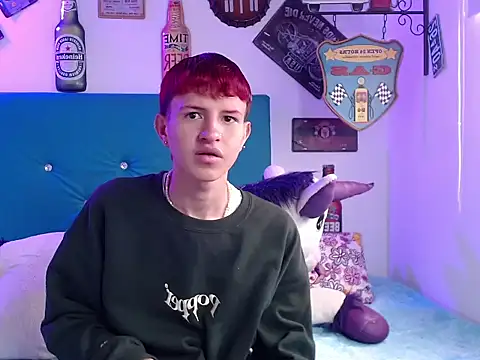 Snapshot of ANDRES_ANTONIO chatting on October 2025 05:15:02 PM ANDRES ANTONIO online show from October 2025 05:15:02 PM