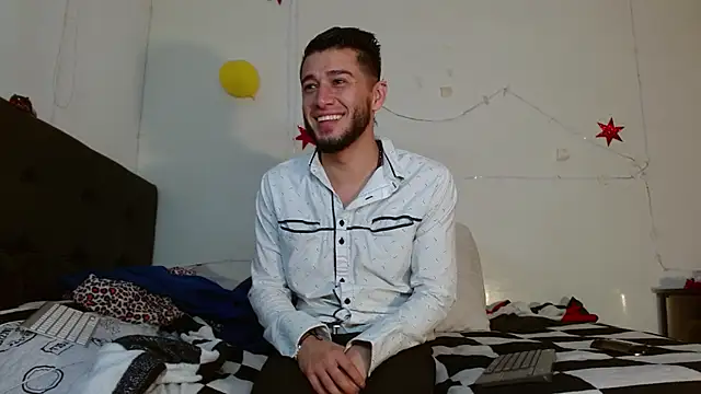 Snapshot of picante70_ chatting on November 2025 11:10:02 AM picante70 online show from November 2025 11:10:02 AM