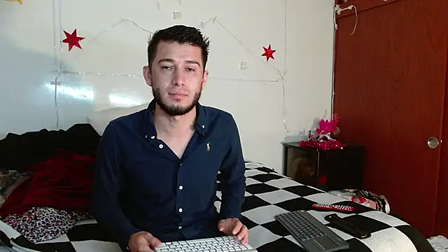 Snapshot of picante70_ chatting on November 2025 11:13:01 AM picante70 online show from November 2025 11:13:01 AM