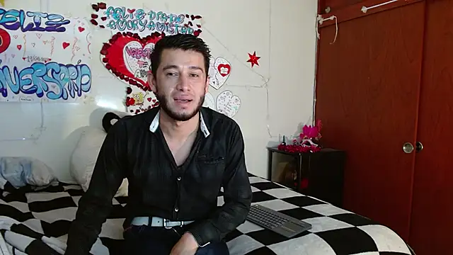 Snapshot of picante70_ chatting on January 2026 11:23:02 AM picante70 online show from January 2026 11:23:02 AM