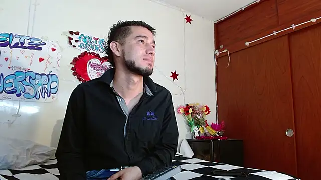 Snapshot of picante70_ chatting on March 2026 11:28:02 AM picante70 online show from March 2026 11:28:02 AM