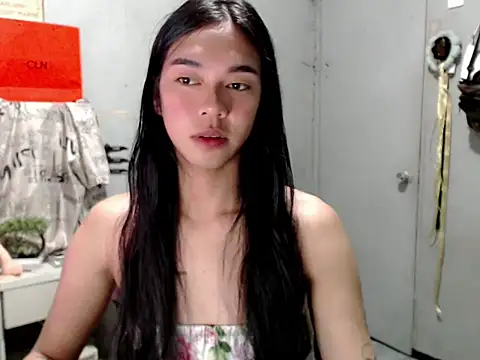 Snapshot of miatrixs chatting on March 2026 05:05:02 PM miatrixs online show from March 2026 05:05:02 PM