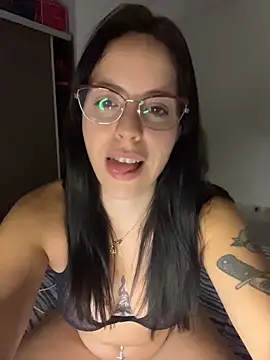 Snapshot of babecatalina chatting on April 2026 01:04:01 AM babecatalina online show from April 2026 01:04:01 AM