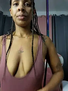 Jxxxa2 online show from November 2025 03:17:01 AM