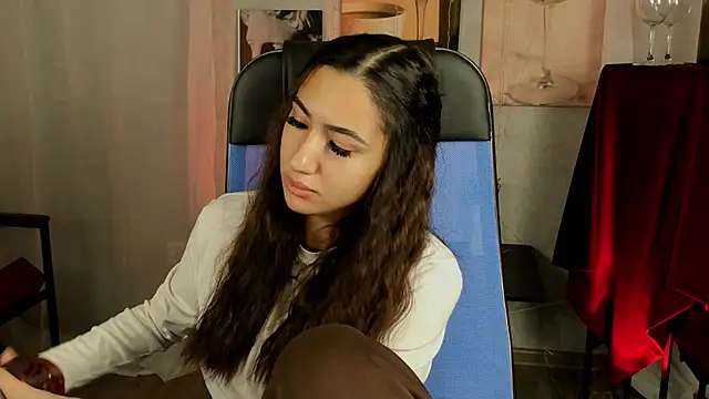 RebeckaThornton online show from November 2025 03:56:02 PM