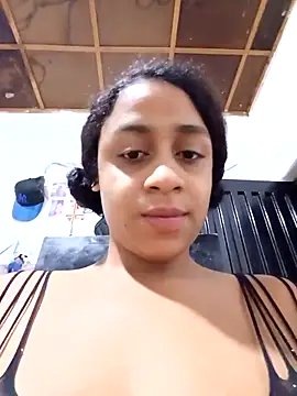 lacrespa24 online show from November 2025 11:32:01 PM