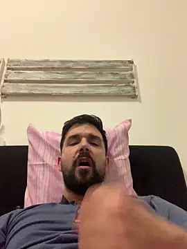 ReDiBastoni90 online show from February 2026 11:09:02 PM