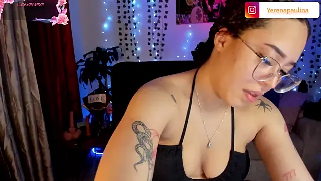 Snapshot of Lizz_martins chatting on November 2025 02:00:01 AM Lizz martins online show from November 2025 02:00:01 AM