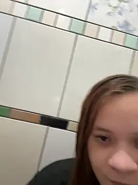 ruivinhadancer online show from December 2025 08:48:02 PM