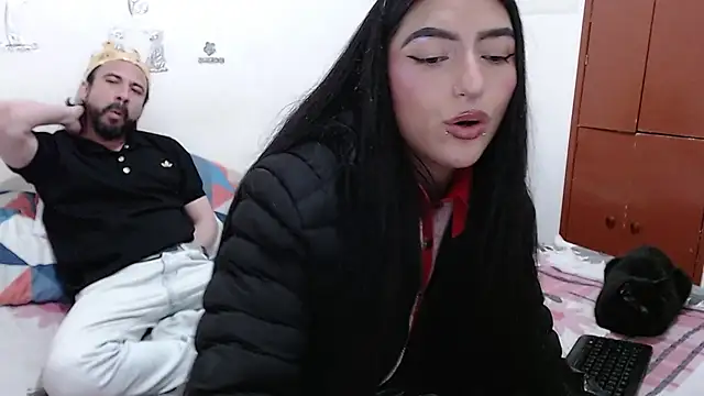 Isis Robert online show from October 2025 10:26:02 PM