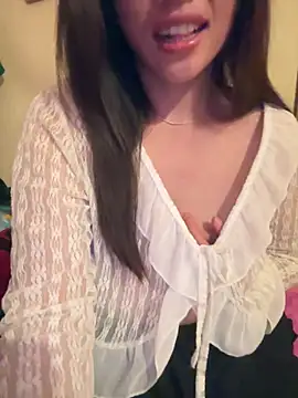 Snapshot of -Paige- chatting on May 2026 12:26:02 AM -Paige- online show from May 2026 12:26:02 AM