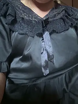 Snapshot of -Paige- chatting on June 2026 10:51:02 AM -Paige- online show from June 2026 10:51:02 AM