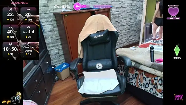 Snapshot of playboybunny-- chatting on April 2026 06:35:01 PM playboybunny-- online show from April 2026 06:35:01 PM