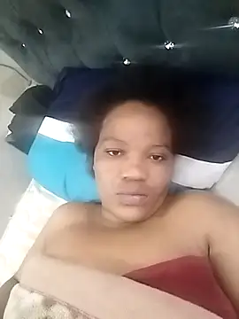 CaramelBoootie online show from November 2025 09:41:01 AM