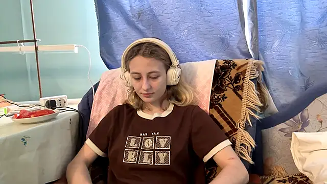 AmeliLia online show from February 2026 09:24:02 AM