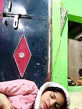 Karishma cute online show from October 2025 07:48:02 PM