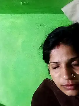 Karishma cute online show from October 2025 11:18:01 PM