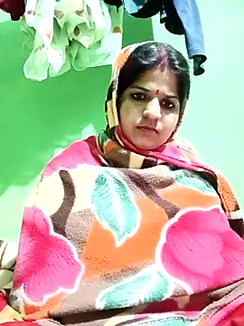 Karishma cute online show from November 2025 07:36:01 PM