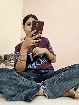 Nitya hot online show from April 2026 04:37:02 PM