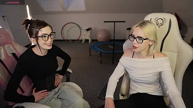 Jessica start online show from November 2025 11:12:02 AM