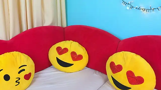 Soft Lilly online show from February 2026 06:11:02 AM