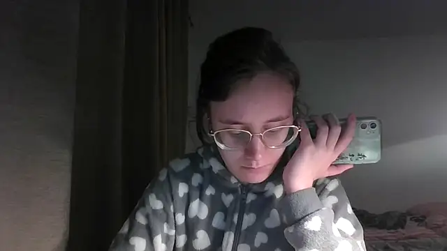 LuckySLove online show from February 2026 05:49:02 PM