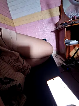 KimmyLin online show from October 2025 01:50:01 AM