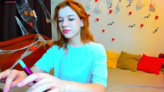 MeganNewCat online show from November 2025 09:19:02 AM