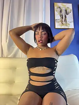 NovaFoxx online show from April 2026 06:12:02 PM