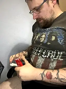 Otis Firefly online show from November 2025 07:15:02 PM