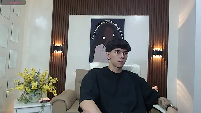 Snapshot of AmethystShadow17 chatting on October 2025 03:49:01 PM AmethystShadow17 online show from October 2025 03:49:01 PM