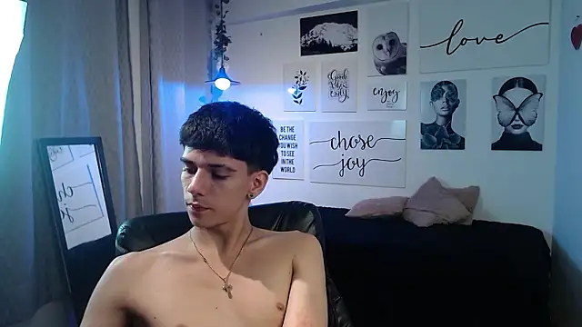 Snapshot of AmethystShadow17 chatting on March 2026 08:23:02 PM AmethystShadow17 online show from March 2026 08:23:02 PM