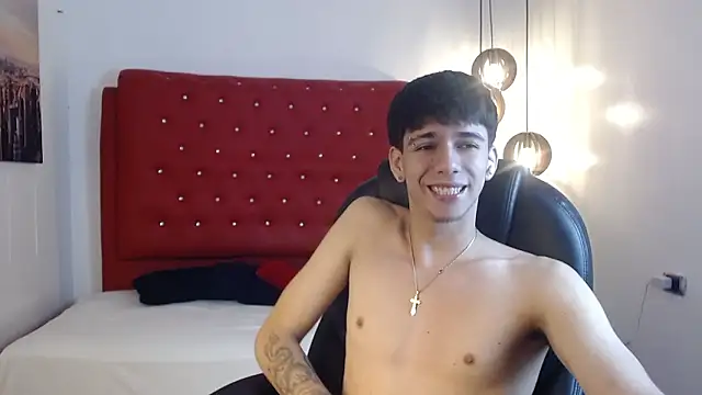 Snapshot of AmethystShadow17 chatting on March 2026 08:47:01 PM AmethystShadow17 online show from March 2026 08:47:01 PM