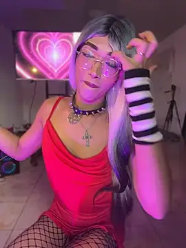 Snapshot of Cute_Aleja chatting on April 2026 10:23:02 PM Cute Aleja online show from April 2026 10:23:02 PM