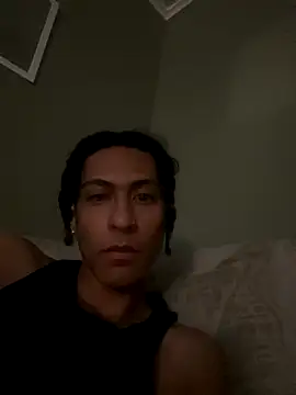 Snapshot of Jjloscooby chatting on October 2025 04:23:02 AM Jjloscooby online show from October 2025 04:23:02 AM