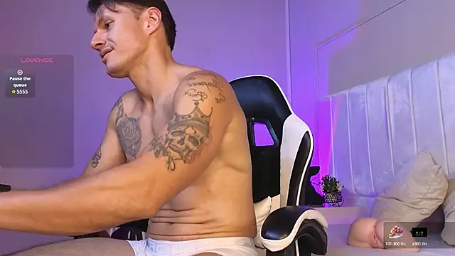 Justin valverde online show from October 2025 02:55:01 AM