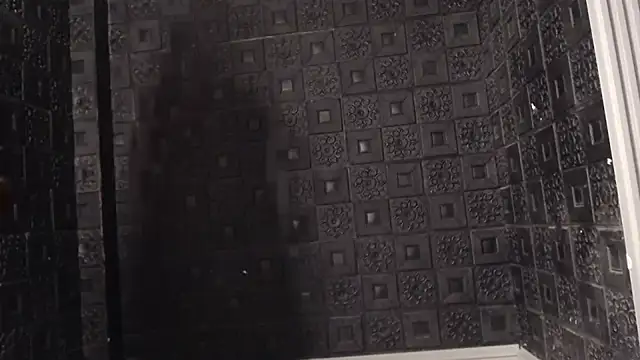 Yvonny27 online show from November 2025 06:41:02 AM