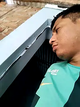 RennySem online show from November 2025 05:48:02 PM