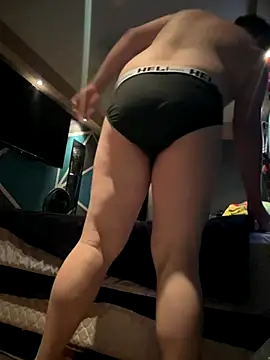 AlexRZ93 online show from October 2025 11:16:01 PM