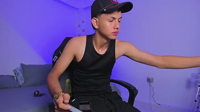 Axel Cody  online show from October 2025 11:33:02 AM