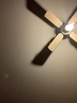 CarmeloA online show from October 2025 10:17:02 PM