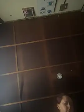 Zoe fire online show from October 2025 12:19:02 PM