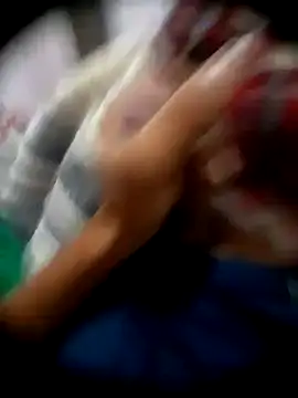 Snapshot of MilledDozens chatting on April 2026 02:23:02 AM MilledDozens online show from April 2026 02:23:02 AM