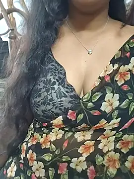 Snapshot of Nikitha_telugu chatting on October 2025 07:11:01 AM Nikitha telugu online show from October 2025 07:11:01 AM