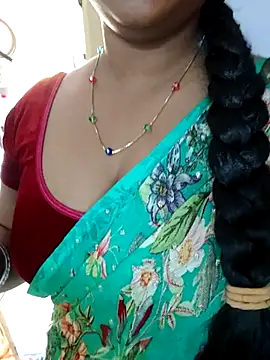 Snapshot of Nikitha_telugu chatting on November 2025 05:07:01 AM Nikitha telugu online show from November 2025 05:07:01 AM