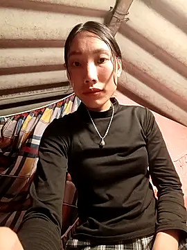 -Kem-01 online show from October 2025 10:21:02 AM