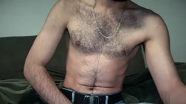 Snapshot of yournextguy chatting on January 2026 08:27:01 AM yournextguy online show from January 2026 08:27:01 AM