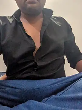 Akki19989 online show from October 2025 09:15:01 PM