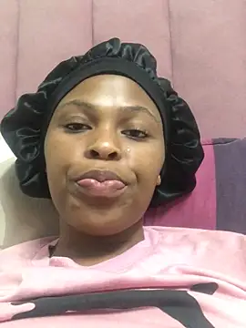 Bubbles156 online show from February 2026 06:15:01 PM