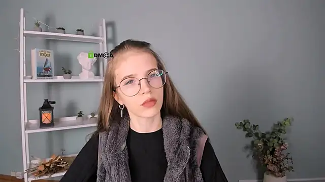 lulu fly  online show from November 2025 07:46:02 PM